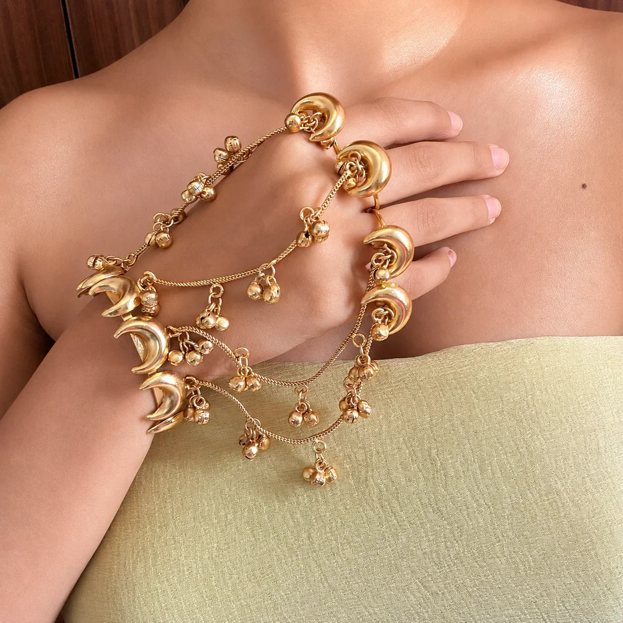 Gold Ghungroo Hathphool Hand Bracelet - Jajra